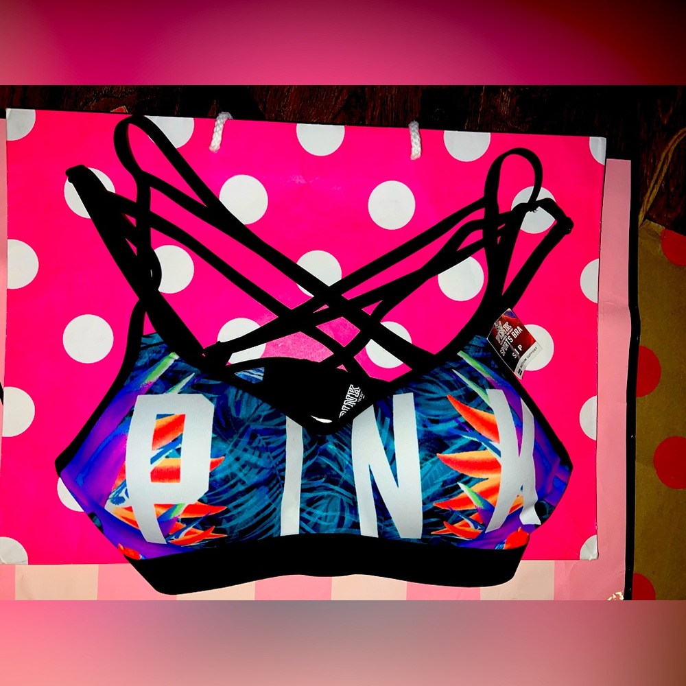 NWT VS PINK SIZE SMALL ULTIMATE PUSH-UP SPORTS BRA. TROPICAL PRINT.